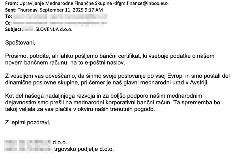 Primer potvorjenega elektronskega sporočila, ki ga napadelec naslovi na računovodstvo.